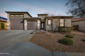 6567 127th Dr, Glendale, AZ 85307