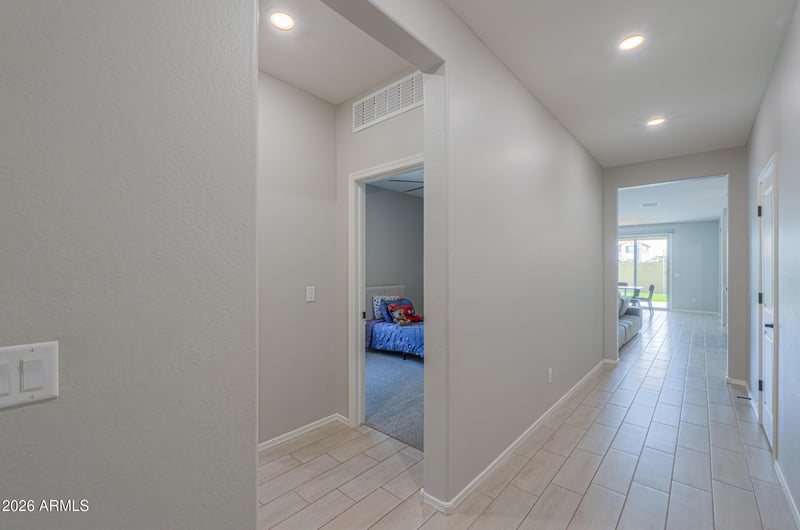 657 Buckingham Ave, Gilbert, AZ 85297