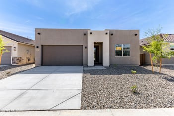 657 Riparian Dr, San Tan Valley, AZ 85140