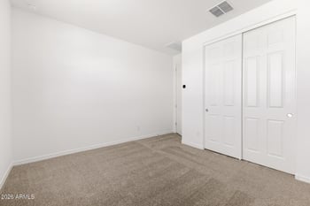 657 Riparian Dr, San Tan Valley, AZ 85140