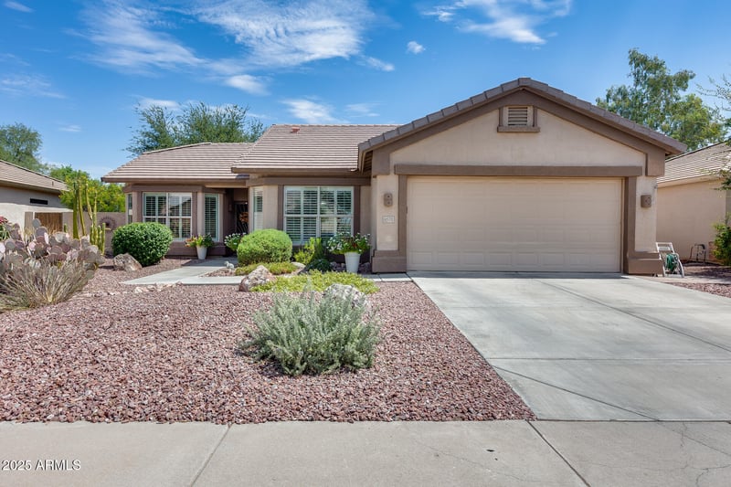 6571 Granite Dr, Chandler, AZ 85249