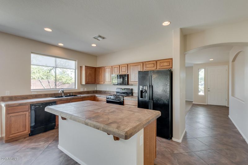 6574 S Cartier Dr, Gilbert, AZ 85298