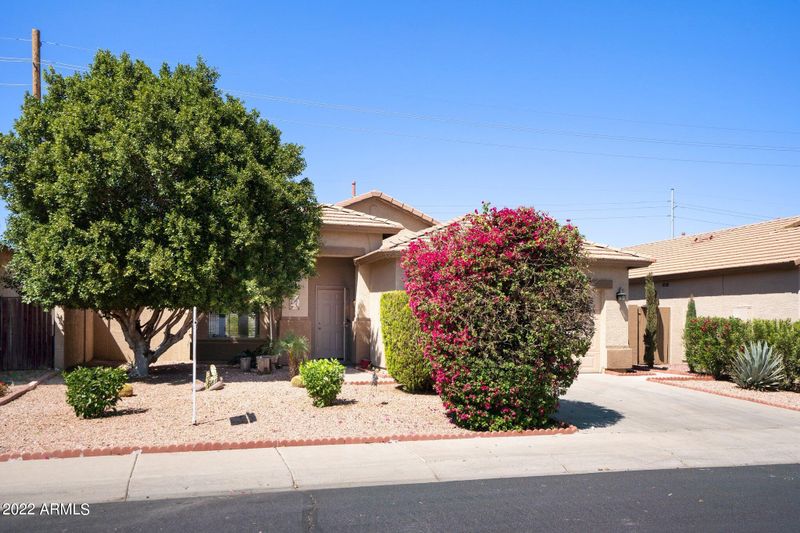 6576 W Puget Ave, Glendale, AZ 85302