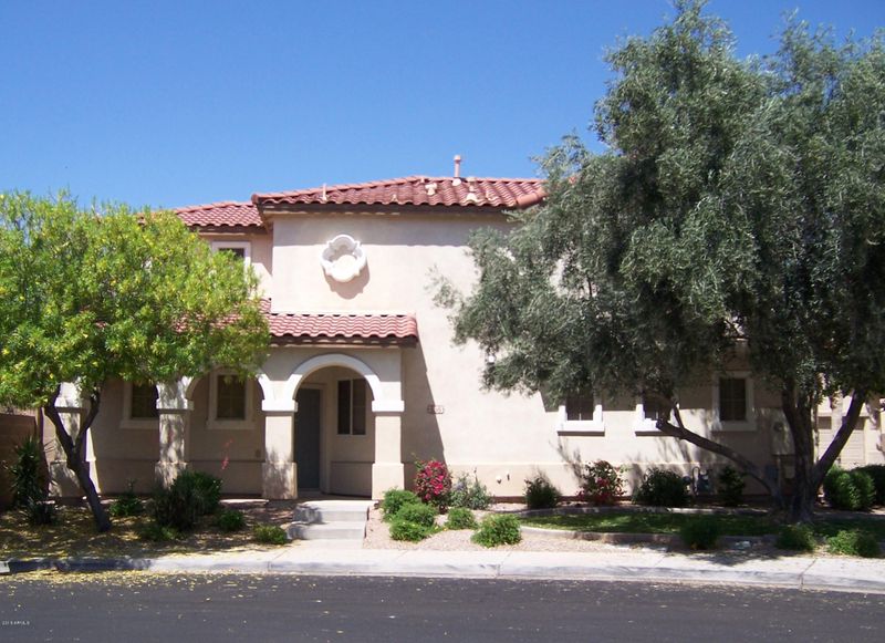 658 E Mariposa Pl, Chandler, AZ 85225