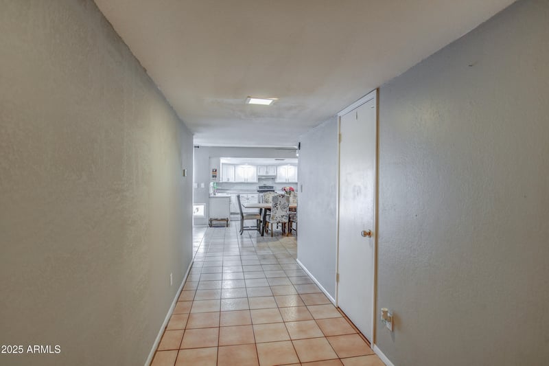 658 Hosick Cir, Mesa, AZ 85201