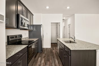 658 Red Hawk Ct, Casa Grande, AZ 85122