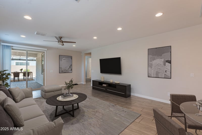 6581 Abbey Ln, Gilbert, AZ 85298