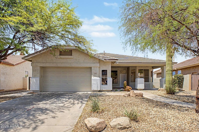 6582 W Oraibi Dr, Glendale, AZ 85308