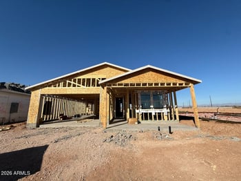 6586 Fiddleneck Way, San Tan Valley, AZ 85140