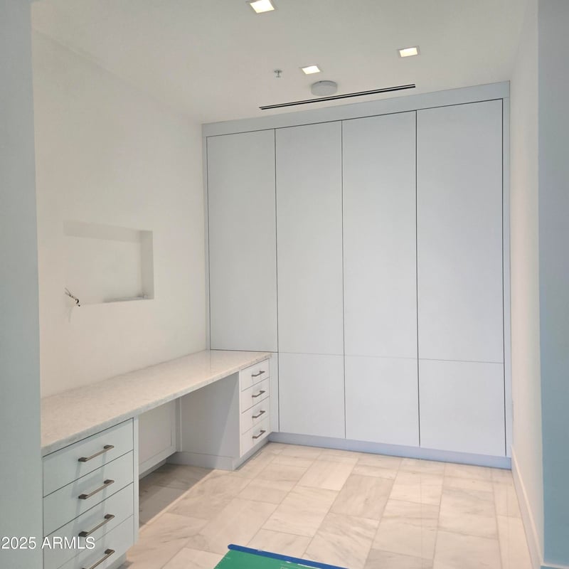 6587 Palmeraie Blvd #2010, Paradise Valley, AZ 85253