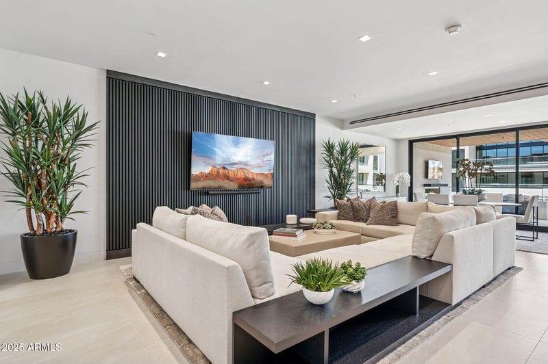 6587 Palmeraie Blvd #2020, Paradise Valley, AZ 85253