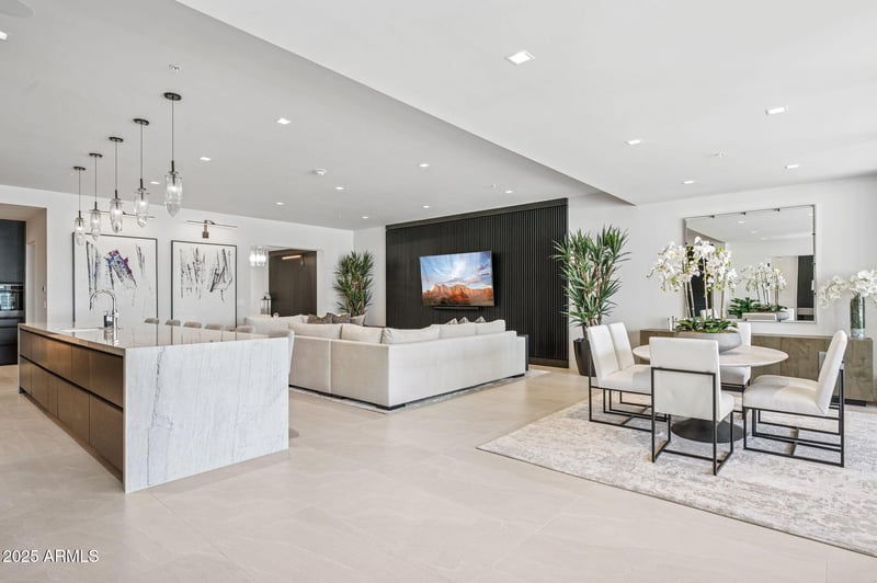 6587 Palmeraie Blvd #2020, Paradise Valley, AZ 85253