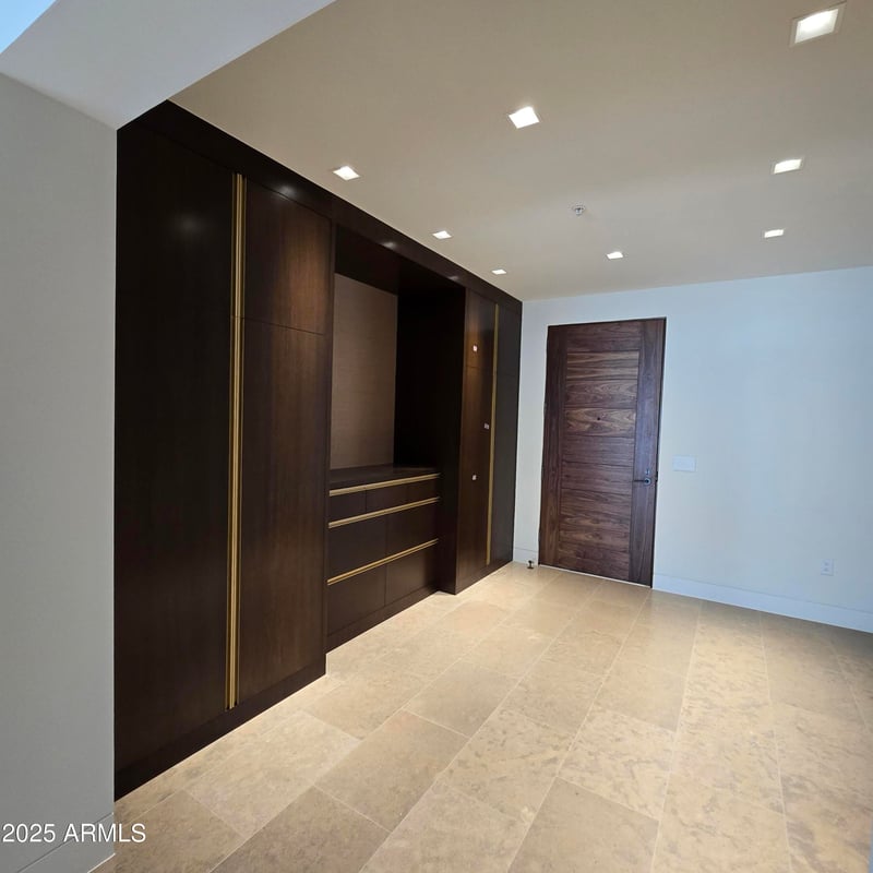 6587 Palmeraie Blvd #2022, Paradise Valley, AZ 85253