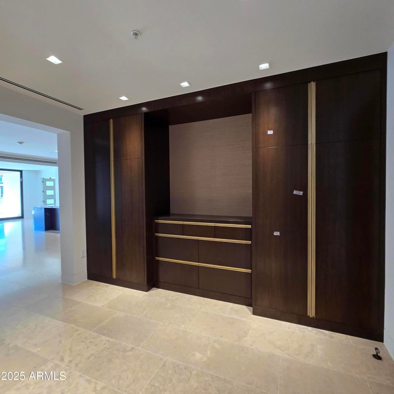 6587 Palmeraie Blvd #2022, Paradise Valley, AZ 85253