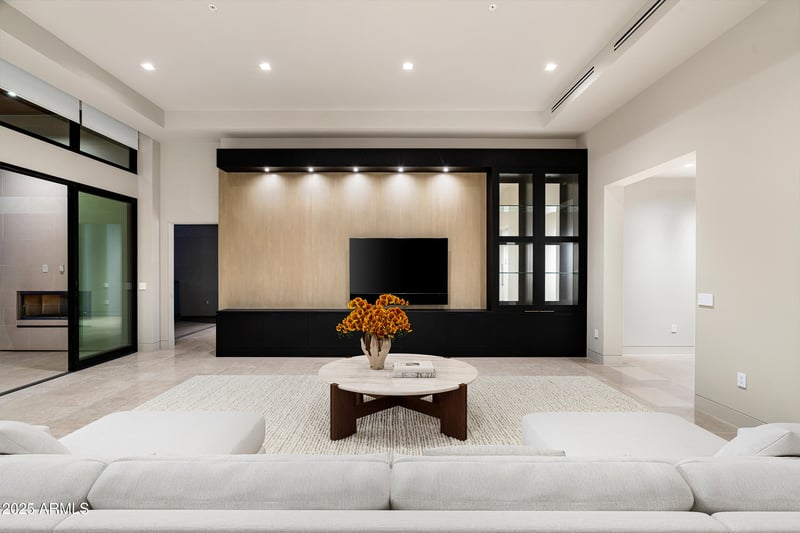 6587 Palmeraie Blvd #3010, Paradise Valley, AZ 85253