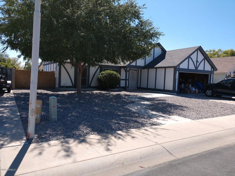 659 E Manor Dr, Chandler, AZ 85225