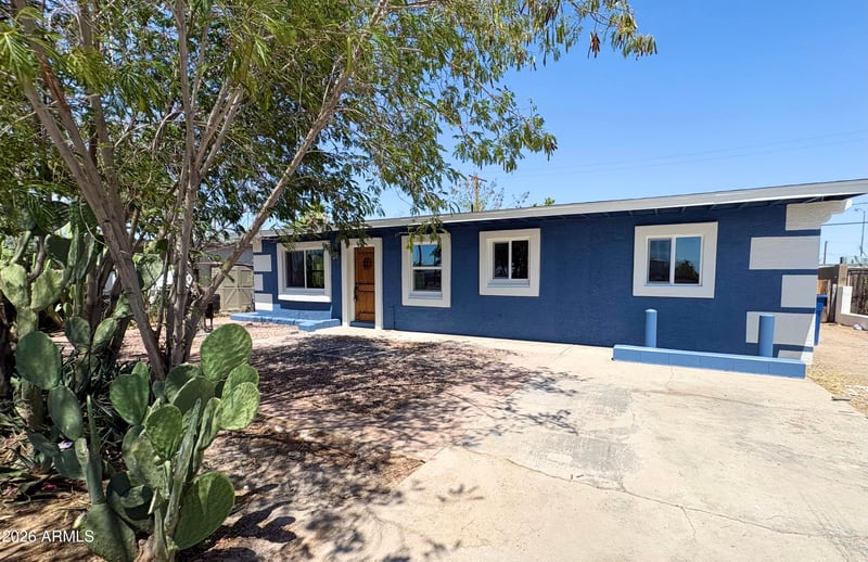 659 S Center St, Mesa, AZ 85210