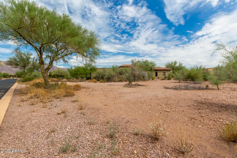 6590 Flat Iron Loop #55, Gold Canyon, AZ 85118