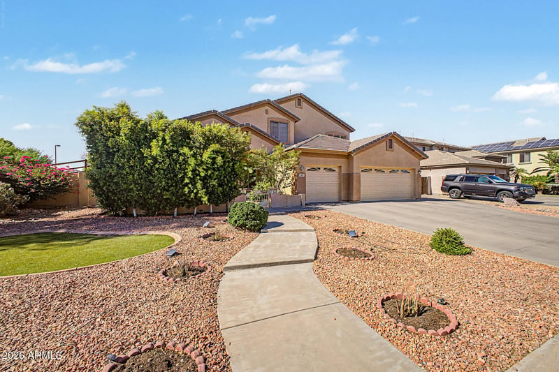 66 Julian Dr, Gilbert, AZ 85295