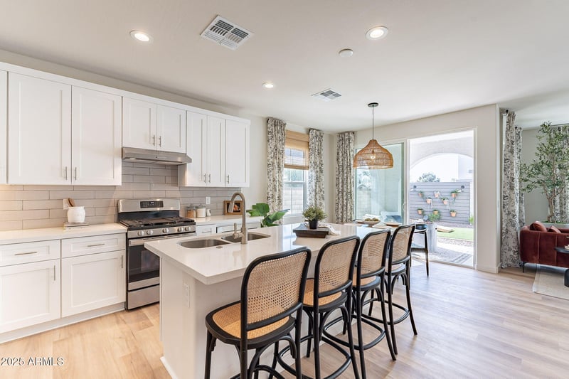 660 Laredo St, Chandler, AZ 85225