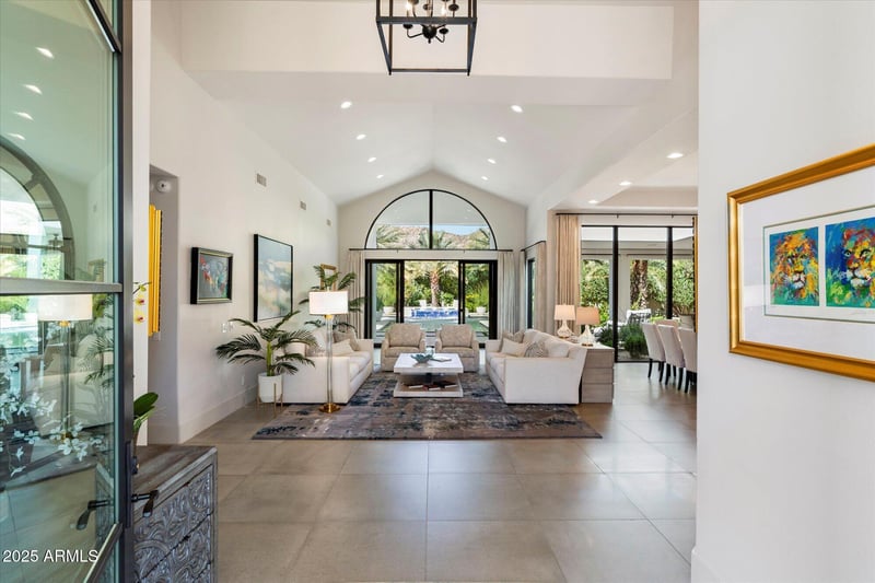 6600 N Cardinal Dr, Paradise Valley, AZ 85253