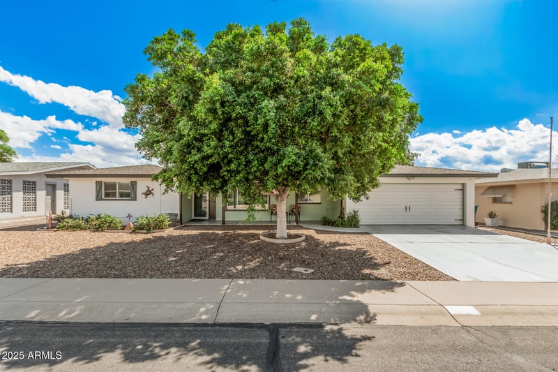 6601 Des Moines St, Mesa, AZ 85205