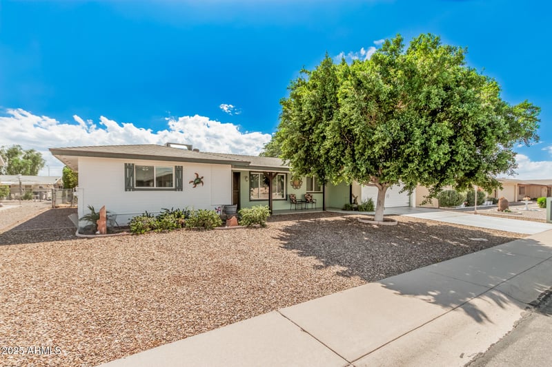 6601 Des Moines St, Mesa, AZ 85205