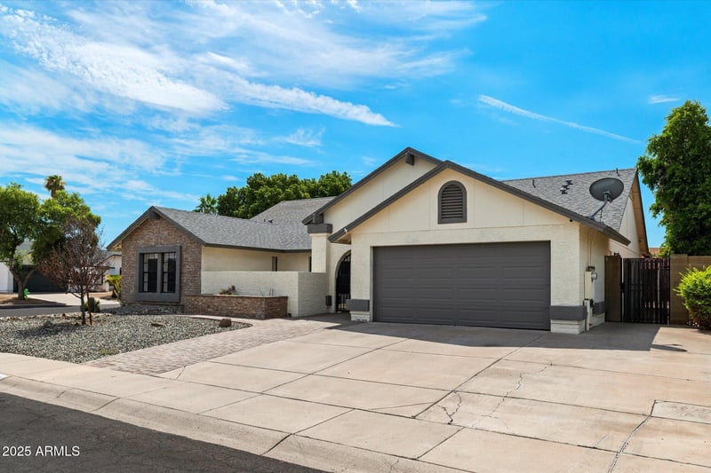 6601 Montego Ln, Glendale, AZ 85306