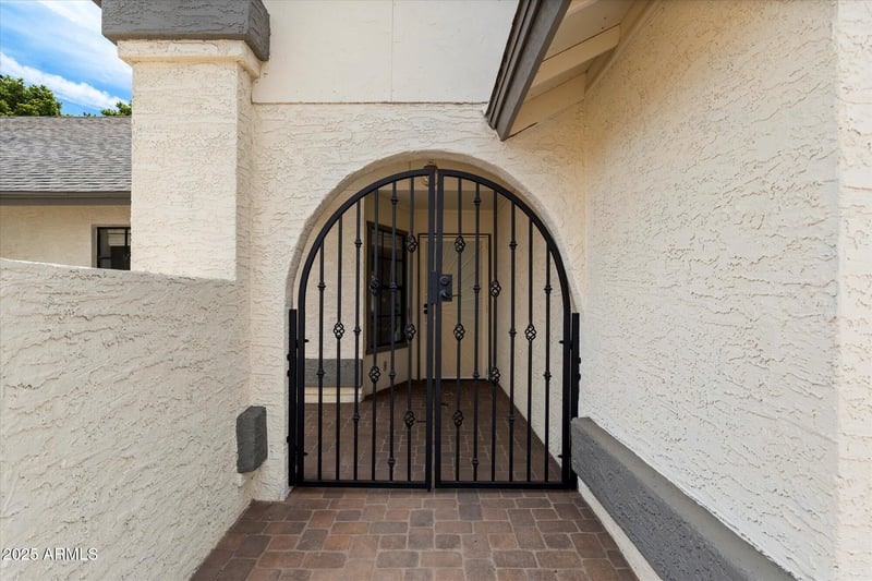 6601 Montego Ln, Glendale, AZ 85306