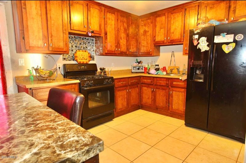 6601 S 21st Pl, Phoenix, AZ 85042