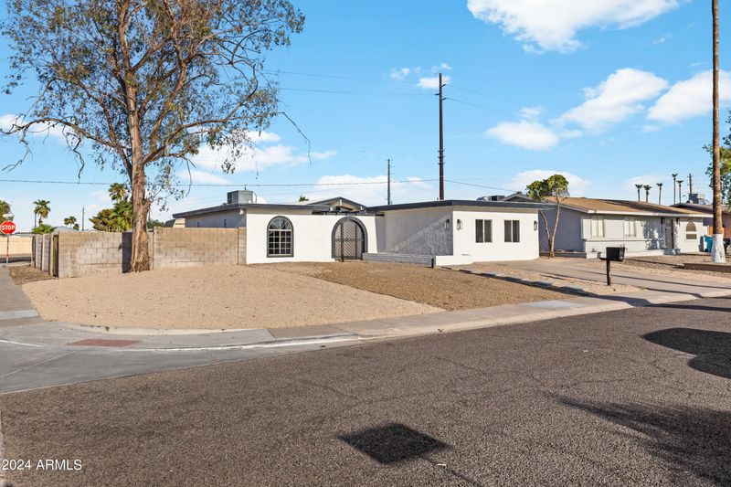 6601 S 47th Pl, Phoenix, AZ 85042