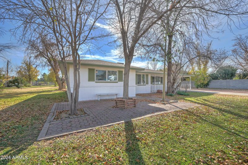 6601 W Pershing Ave, Glendale, AZ 85304