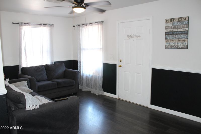 6602 N 53rd Ave, Glendale, AZ 85301