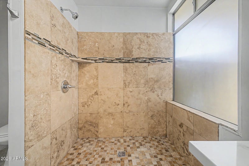6602 W Mission Ln, Glendale, AZ 85302