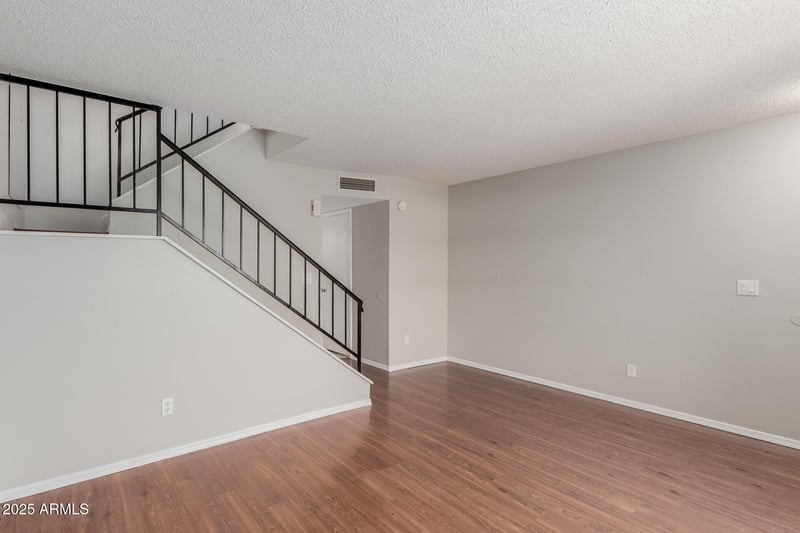 6603 W Jamaica Dr, Glendale, AZ 85306