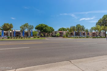 6603 W Jamaica Dr, Glendale, AZ 85306