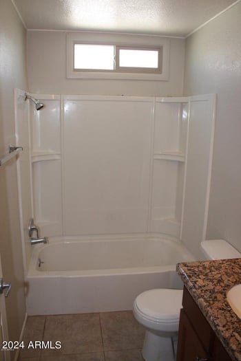 6604 Vogel Ave, Glendale, AZ 85302