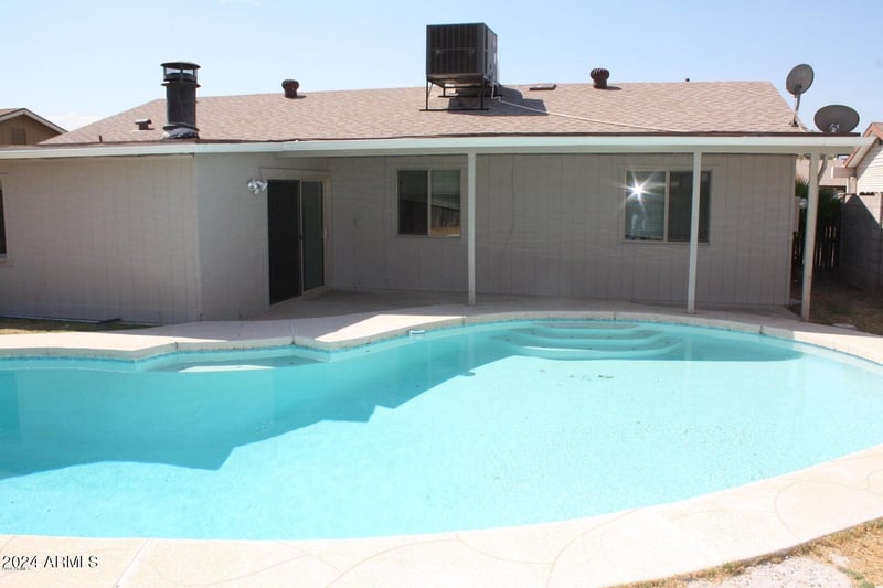 6604 Vogel Ave, Glendale, AZ 85302