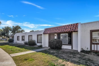 6605 46th Ln, Glendale, AZ 85301