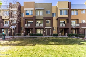 6605 93rd Ave #1030, Glendale, AZ 85305