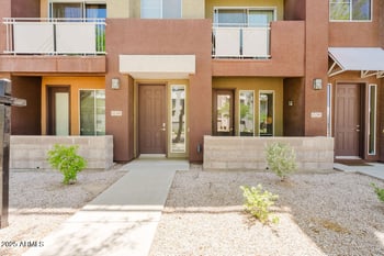 6605 93rd Ave #1035, Glendale, AZ 85305