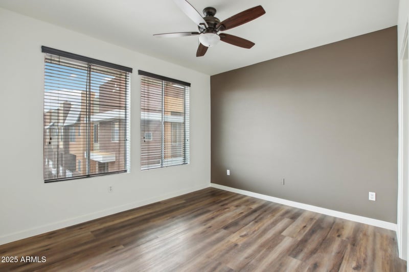 6605 N 93rd Ave N #1004, Glendale, AZ 85305
