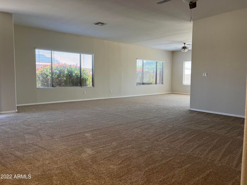 6605 W Range Mule Dr, Phoenix, AZ 85083