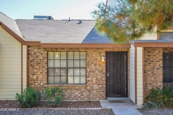 6606 W Kingston Ln, Glendale, AZ 85306
