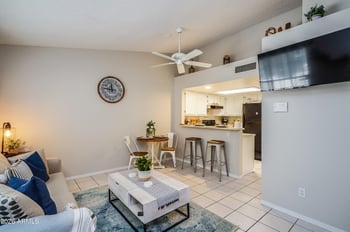 6606 W Kingston Ln, Glendale, AZ 85306