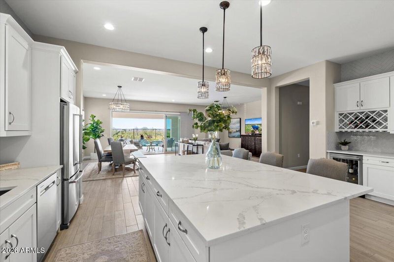 6607 E Libby St, Phoenix, AZ 85054