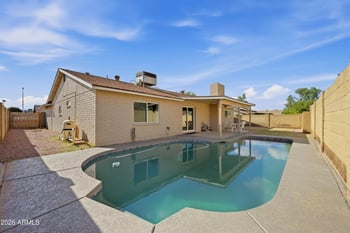 6607 S Mitchell Dr, Tempe, AZ 85283