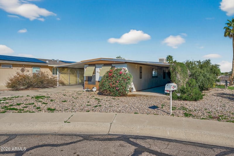 6607 W Camino De La Campana Ave, Glendale, AZ 85308