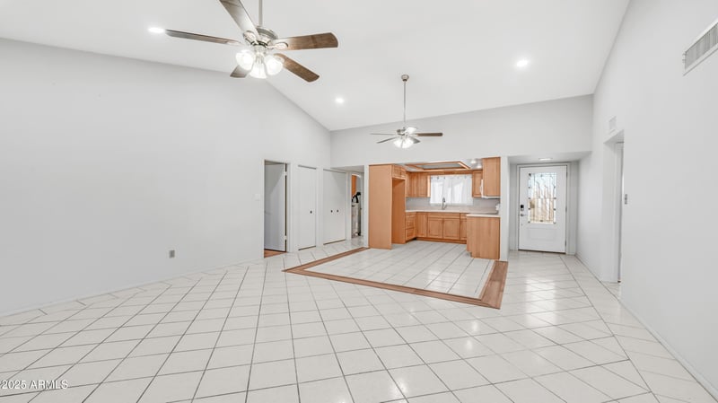 6608 Phelps Rd, Glendale, AZ 85306