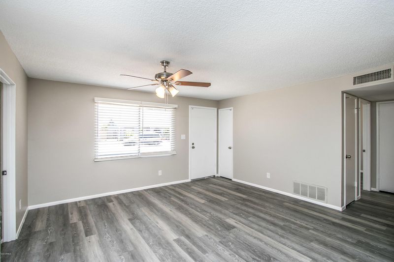 6608 W Weldon Ave, Phoenix, AZ 85033